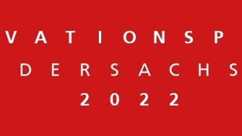 Rotes Banner zum Innovationspreis.