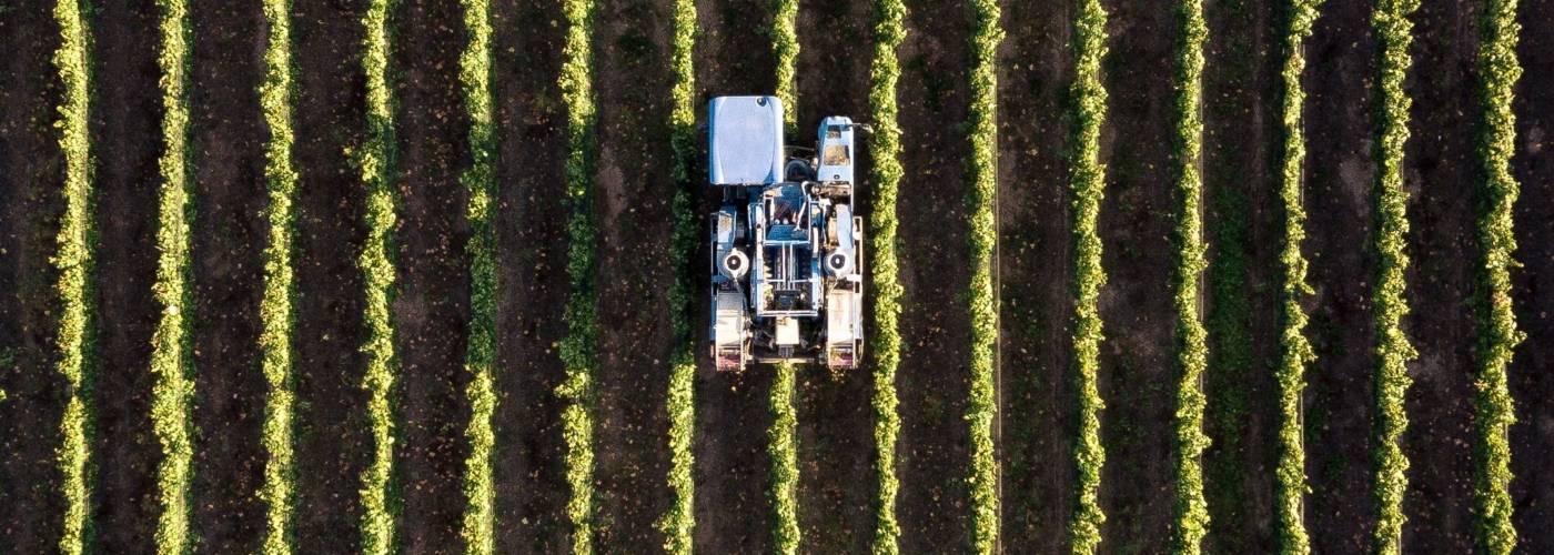 Titelbild zu RoBivaL: Roboter Boden interaktionsevaluierung in der Landwirtschaft